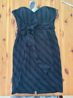 BCBGirls Ink Blue With Black stripes Strapless Tie-Waist Midi Dress Size L NWT